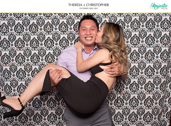 60070 - Theresa + Christopher Wedding Photobooth 2021