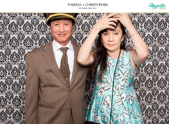60356 - Theresa + Christopher Wedding Photobooth 2021