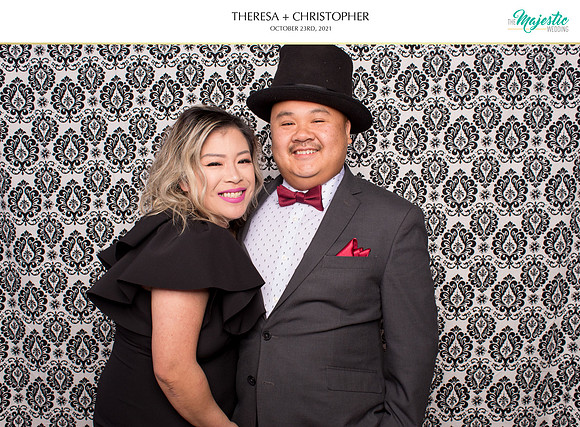 60098 - Theresa + Christopher Wedding Photobooth 2021