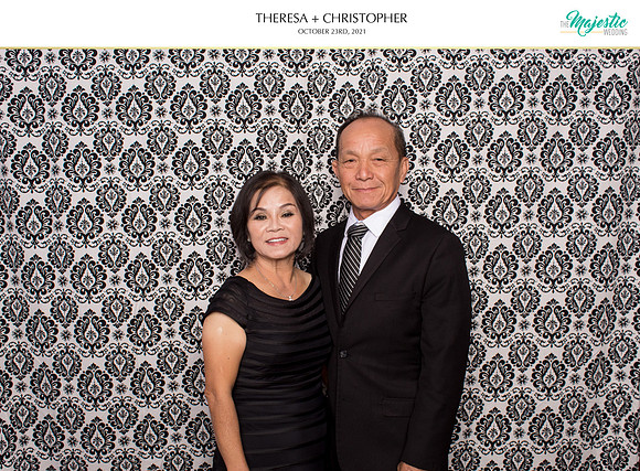 60037 - Theresa + Christopher Wedding Photobooth 2021