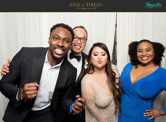 20095 - Julie + Thuan Wedding Photobooth 2020