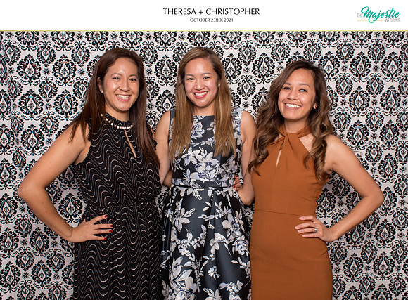 60019 - Theresa + Christopher Wedding Photobooth 2021