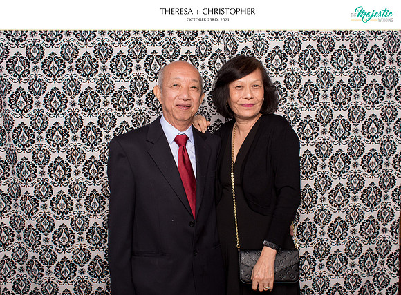 60234 - Theresa + Christopher Wedding Photobooth 2021