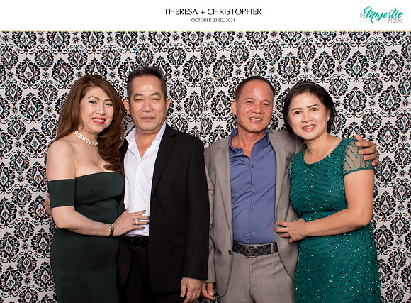 60046 - Theresa + Christopher Wedding Photobooth 2021