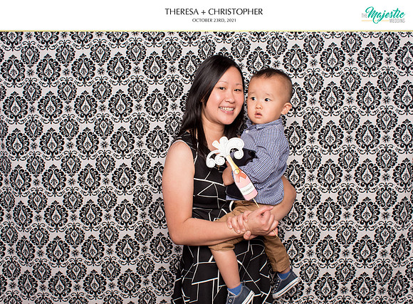 60119 - Theresa + Christopher Wedding Photobooth 2021