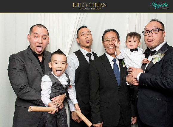 20050 - Julie + Thuan Wedding Photobooth 2020