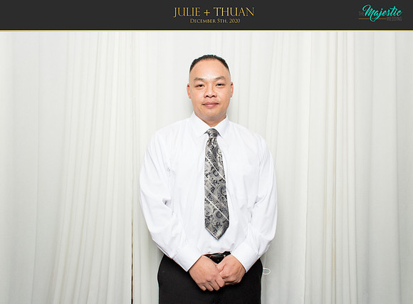 20056 - Julie + Thuan Wedding Photobooth 2020