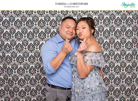 60191 - Theresa + Christopher Wedding Photobooth 2021