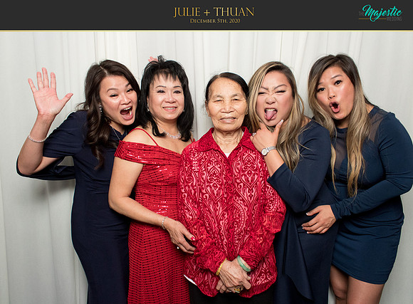20125 - Julie + Thuan Wedding Photobooth 2020