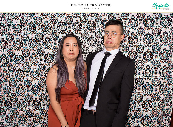 60167 - Theresa + Christopher Wedding Photobooth 2021
