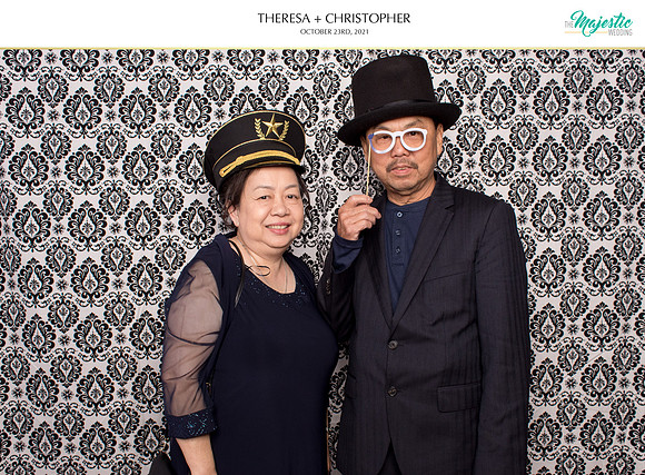 60177 - Theresa + Christopher Wedding Photobooth 2021