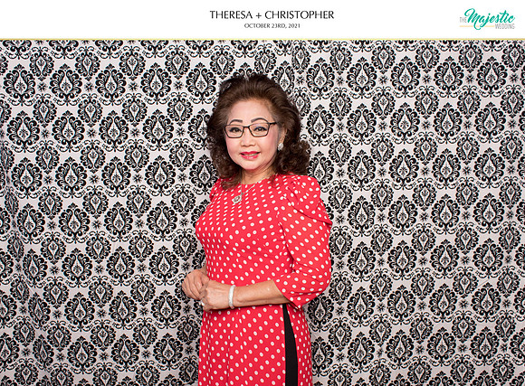 60197 - Theresa + Christopher Wedding Photobooth 2021