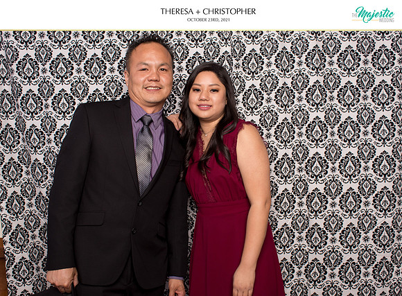 60304 - Theresa + Christopher Wedding Photobooth 2021