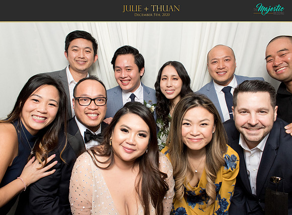 20171 - Julie + Thuan Wedding Photobooth 2020