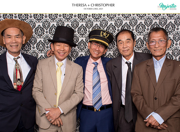 60025 - Theresa + Christopher Wedding Photobooth 2021