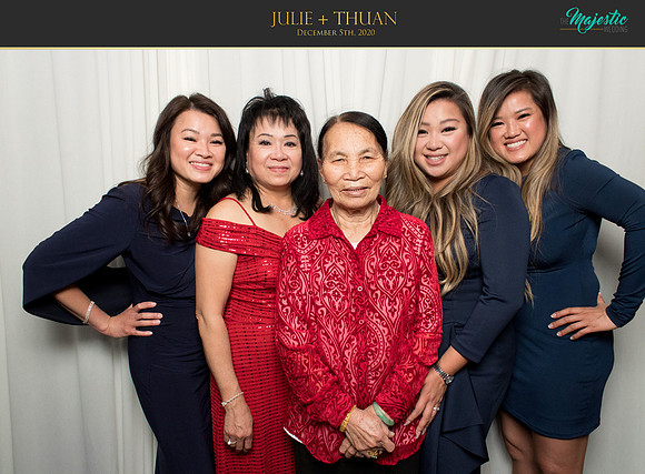 20123 - Julie + Thuan Wedding Photobooth 2020