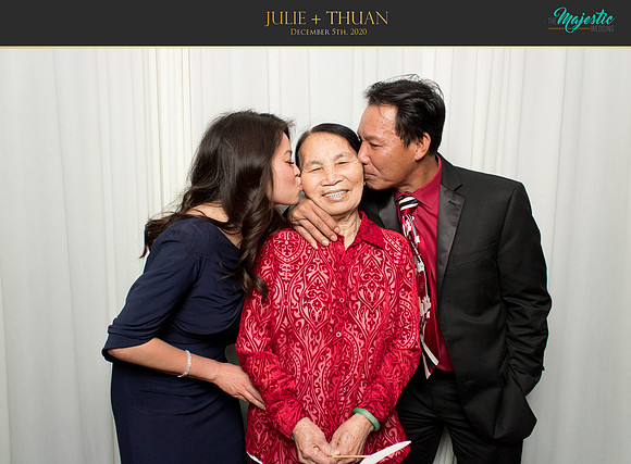 20131 - Julie + Thuan Wedding Photobooth 2020