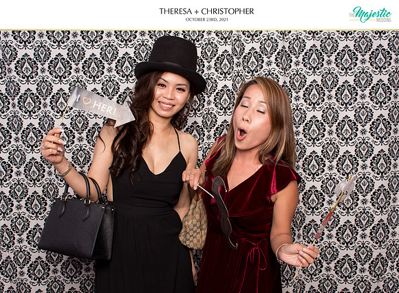 60291 - Theresa + Christopher Wedding Photobooth 2021