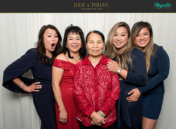 20124 - Julie + Thuan Wedding Photobooth 2020
