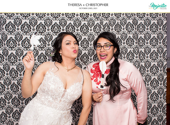 60396 - Theresa + Christopher Wedding Photobooth 2021