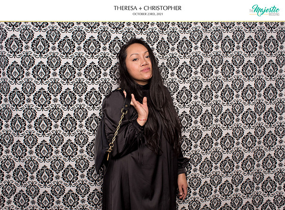 60407 - Theresa + Christopher Wedding Photobooth 2021