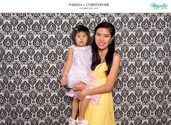 60219 - Theresa + Christopher Wedding Photobooth 2021