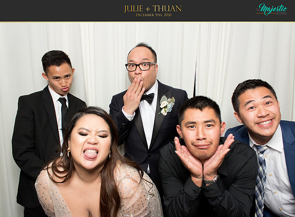 20179 - Julie + Thuan Wedding Photobooth 2020