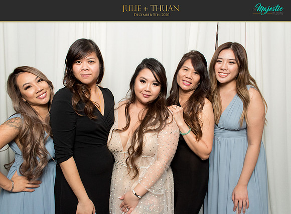 20045 - Julie + Thuan Wedding Photobooth 2020