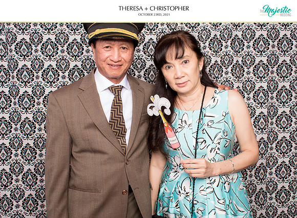 60358 - Theresa + Christopher Wedding Photobooth 2021