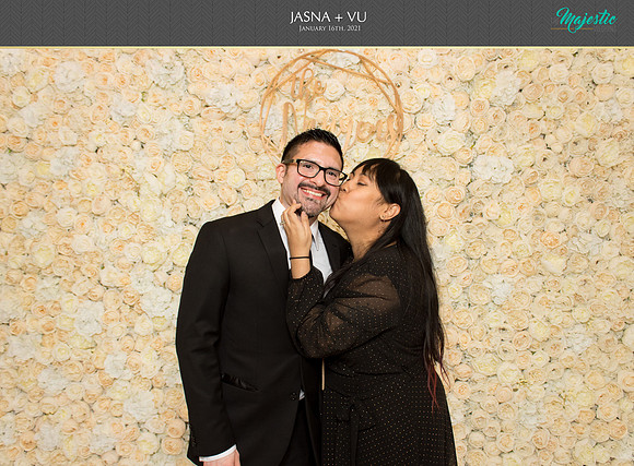 20133 - Jasna + Vu Wedding Photobooth 2021