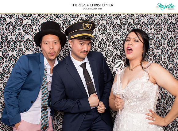 60434 - Theresa + Christopher Wedding Photobooth 2021