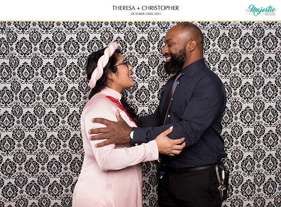 60345 - Theresa + Christopher Wedding Photobooth 2021