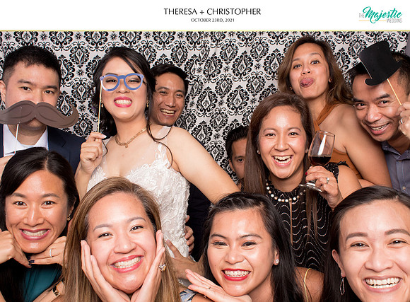 60386 - Theresa + Christopher Wedding Photobooth 2021