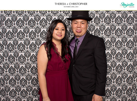 60302 - Theresa + Christopher Wedding Photobooth 2021
