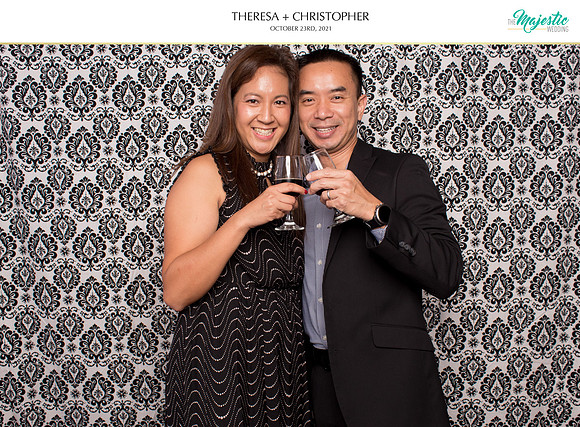 60276 - Theresa + Christopher Wedding Photobooth 2021