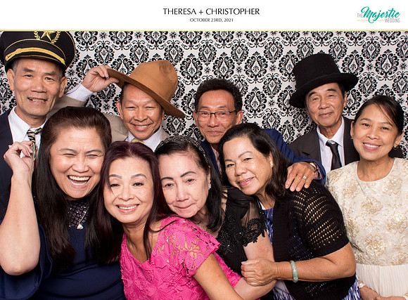 60022 - Theresa + Christopher Wedding Photobooth 2021