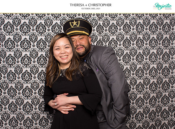 60416 - Theresa + Christopher Wedding Photobooth 2021