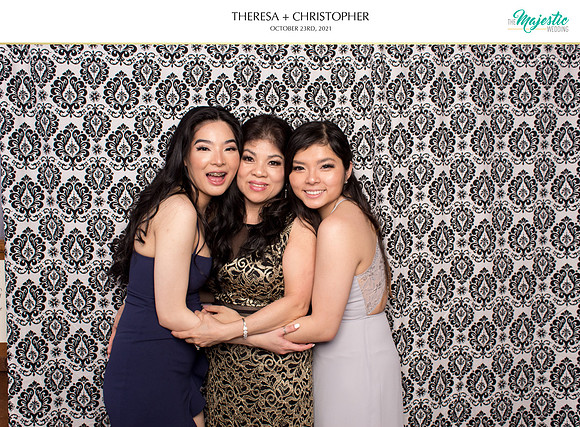 60371 - Theresa + Christopher Wedding Photobooth 2021