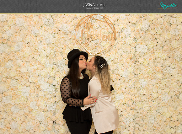 20107 - Jasna + Vu Wedding Photobooth 2021