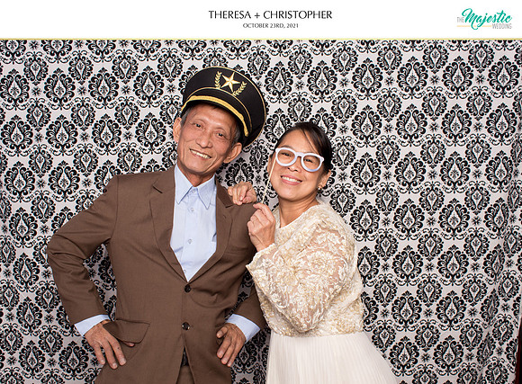 60084 - Theresa + Christopher Wedding Photobooth 2021