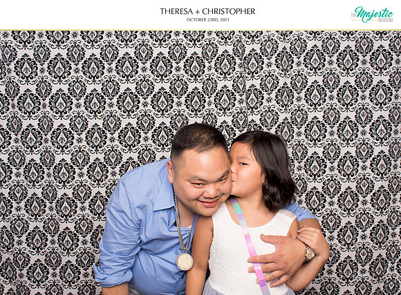 60288 - Theresa + Christopher Wedding Photobooth 2021