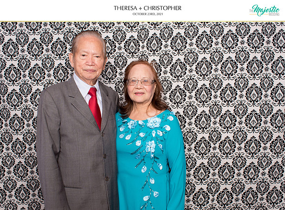 60113 - Theresa + Christopher Wedding Photobooth 2021