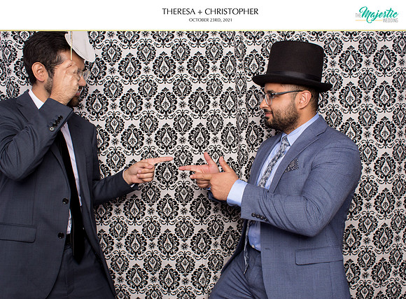 60316 - Theresa + Christopher Wedding Photobooth 2021