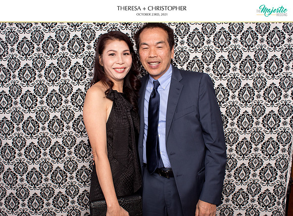 60170 - Theresa + Christopher Wedding Photobooth 2021