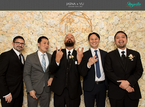 20170 - Jasna + Vu Wedding Photobooth 2021