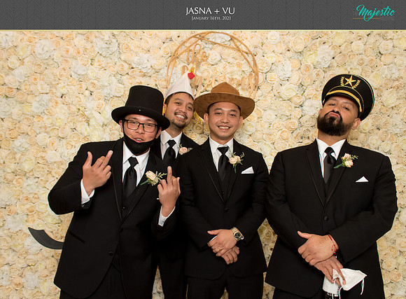 20091 - Jasna + Vu Wedding Photobooth 2021