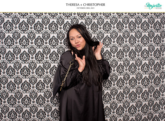 60408 - Theresa + Christopher Wedding Photobooth 2021