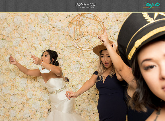 20187 - Jasna + Vu Wedding Photobooth 2021