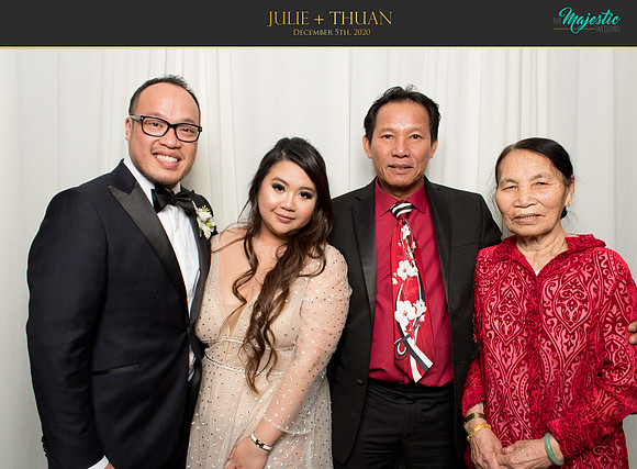 20060 - Julie + Thuan Wedding Photobooth 2020