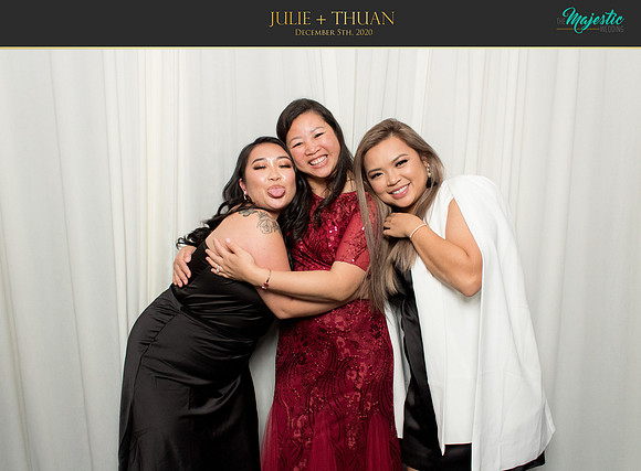 20161 - Julie + Thuan Wedding Photobooth 2020